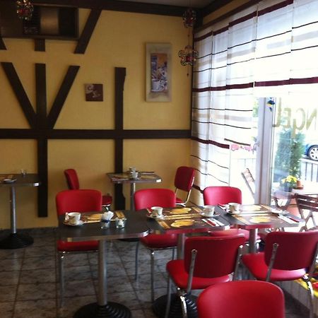 Hotel Goldener Engel Waldbronn Dış mekan fotoğraf