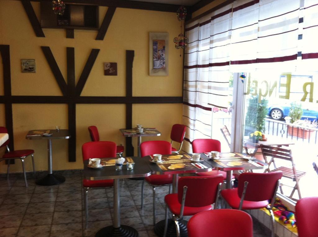 Hotel Goldener Engel Waldbronn Dış mekan fotoğraf